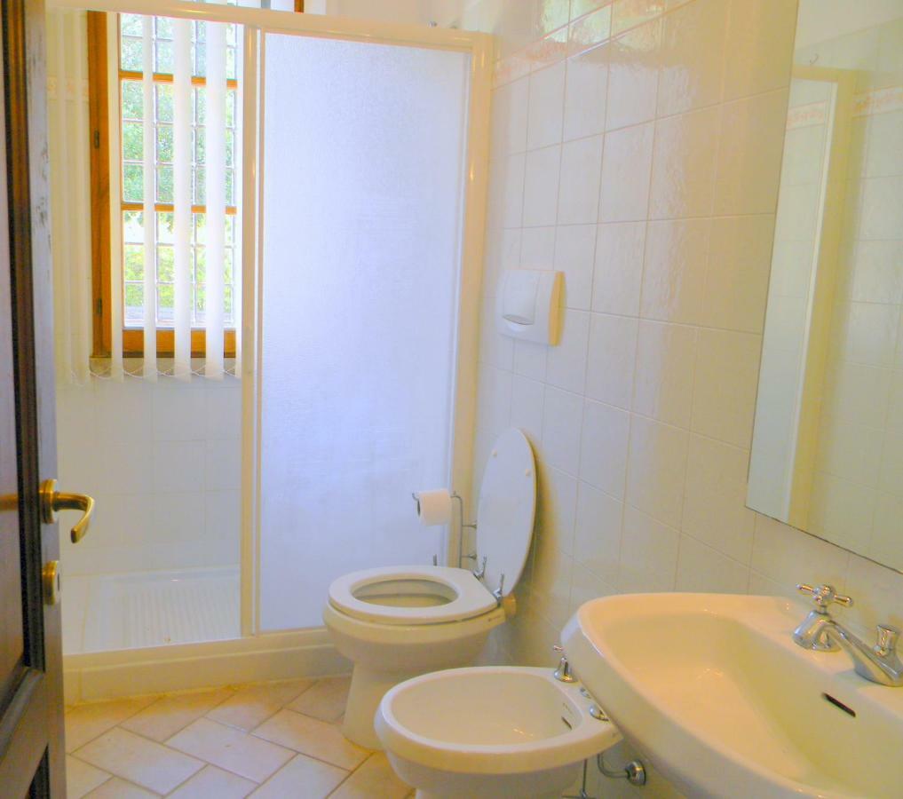 Appartamenti Avanella A 150 Mt Dalla Piscina 150 Mt From Swimming Pool チェルタルド エクステリア 写真